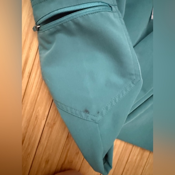 FIGS Blue Scrub Set - Picture 3 of 3